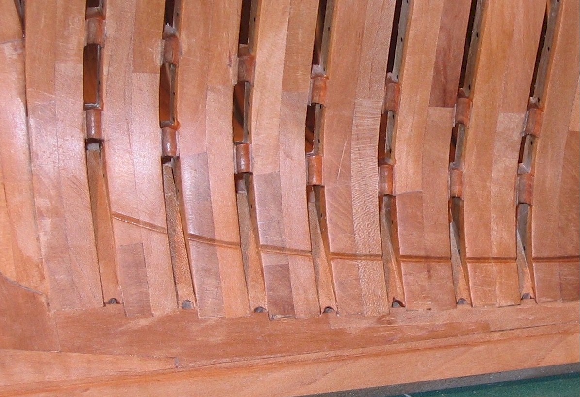 http://www.dutreix.eu/modelisme/GV/perso/Gros%20Ventre%20022.jpg