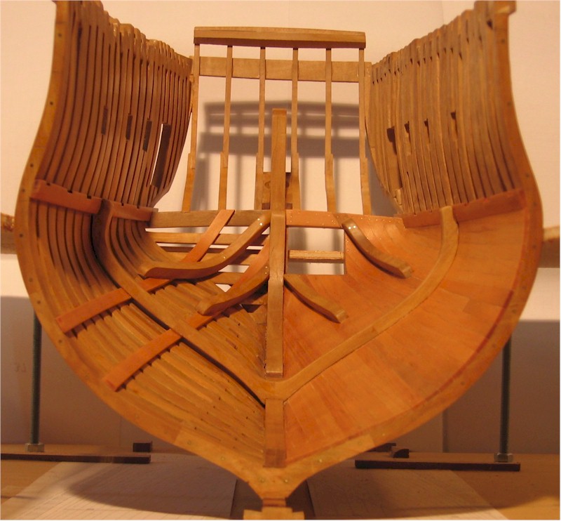http://www.dutreix.eu/modelisme/GV/perso/Gros%20Ventre%20042s.jpg