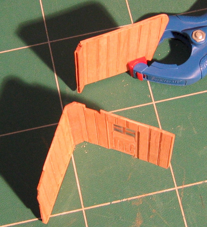 http://www.dutreix.eu/modelisme/GV/perso/Gros%20Ventre%20080.jpg