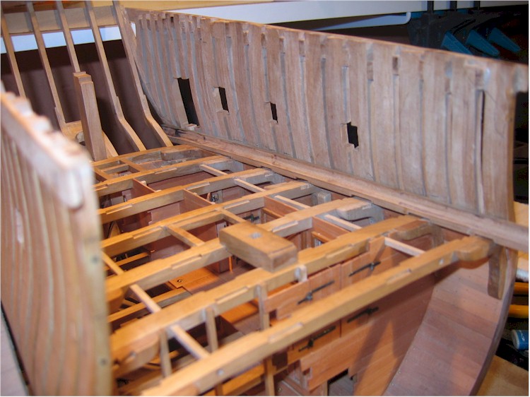 http://www.dutreix.eu/modelisme/GV/perso/Gros%20Ventre%20goutti%E8re%20012s.jpg